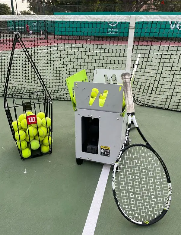 tennis machine